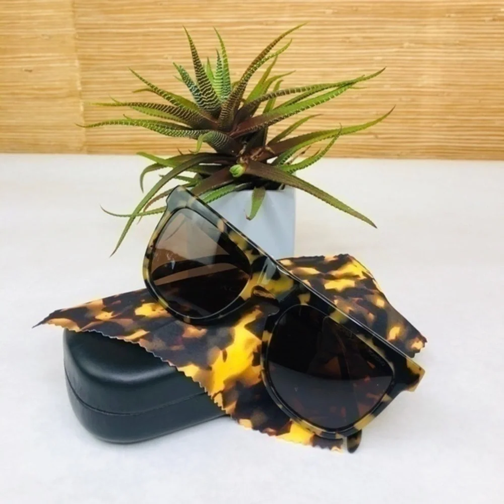 KOMONO Bennet Tortoise Demi Sunglasses NEW brown UV400
